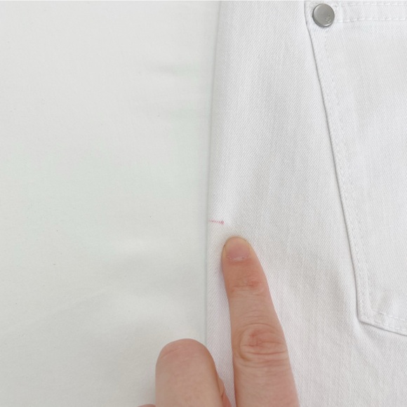 Judy Blue White Mid Rise Tummy Control Frayed Cuffed Denim Shorts XL JB1588 New - Picture 12 of 12